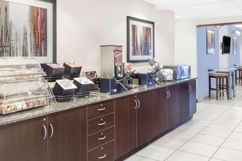 ห้องอาหาร, ไมโครเทล อินน์ แอนด์ สวีท บาย วินด์แฮม ซานแองเจโล (Microtel Inn & Suites by Wyndham San Angelo) in ซานแองเจโล (TX)