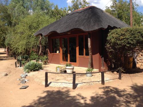 Exterior view, Phokoje Bush Lodge in Selibe-Phikwe