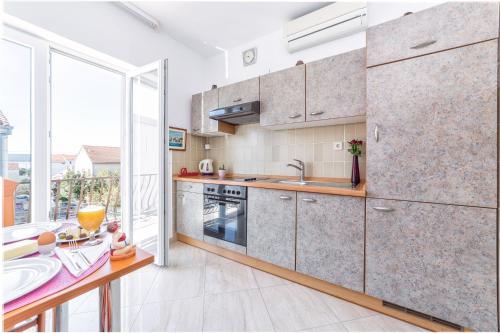 dapur, Apartments Valentino in Vodice