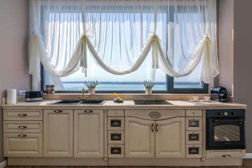 Nyota Hotel & Conference Center - image 6