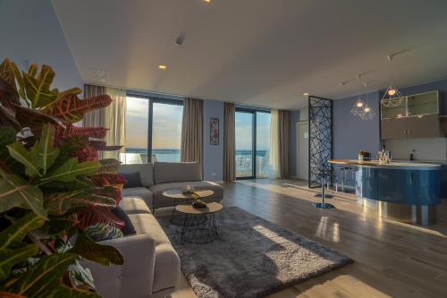 المرافق, Nyota Hotel & Conference Center in Mamaia Beachfront