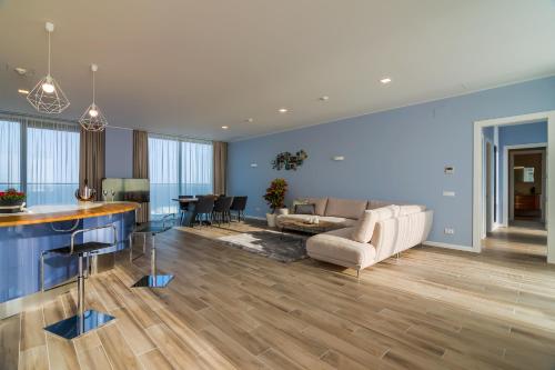 Nyota Hotel & Conference Center - image 3