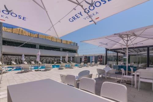 Nyota Hotel & Conference Center - image 2