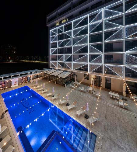 مطعم, Nyota Hotel & Conference Center in Mamaia Beachfront