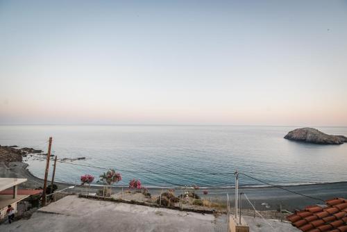  Beach View, Pension in Kaloi Limenes