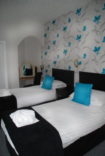 Brincliffe Hotel - image 6