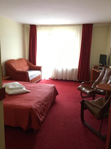 Deluxe Double Room with Extra Bed