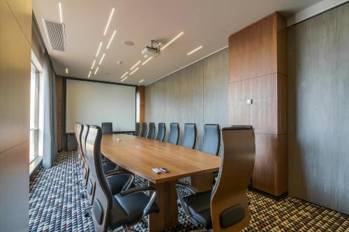 141264534 Nyota Hotel & Conference Center