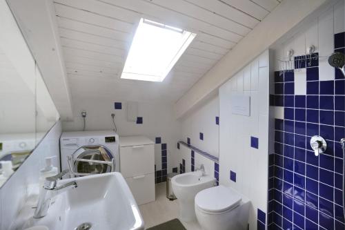 Willy's Home - image 6