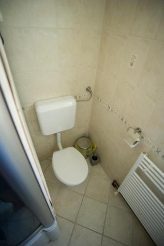 Hostel Larisa - image 13