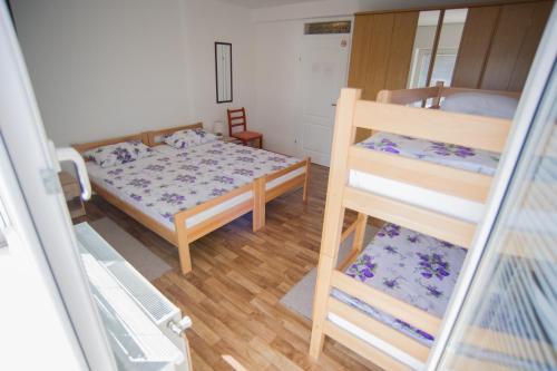Hostel Larisa - image 7