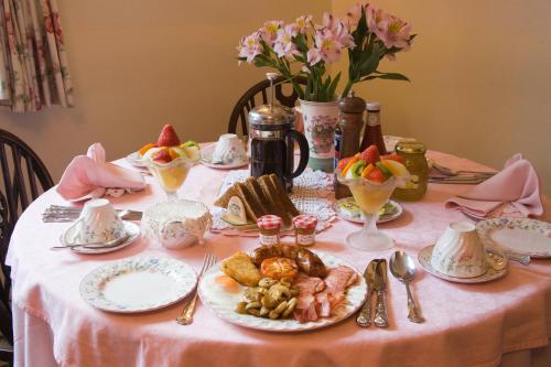 Park Cottage - image 14