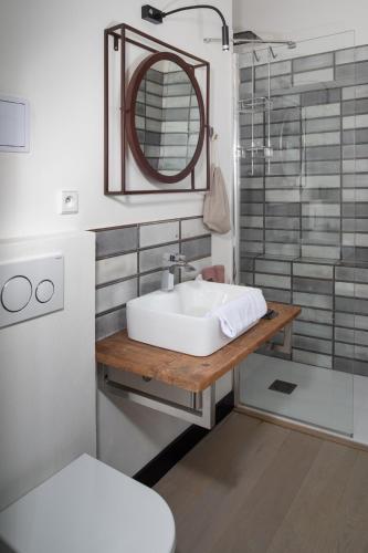 Antik Hotel Prague - image 7