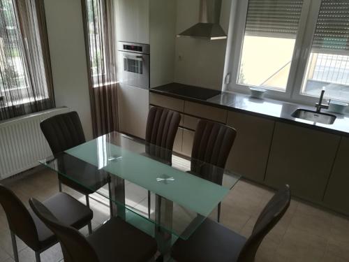 Balatinus Apartmanház Balatinus Apartmanház