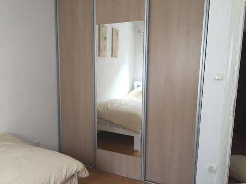 Apartment Fjord Waterfront - image 3
