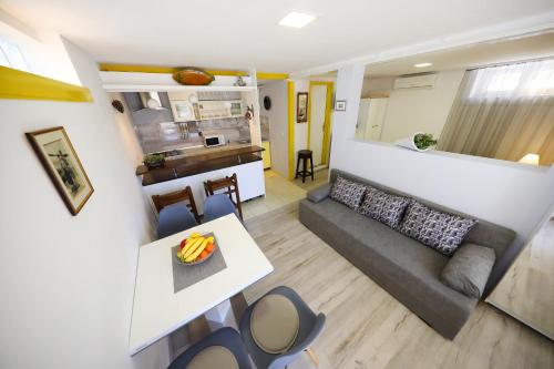  Studio apartman "Štefančić" in Petrčane