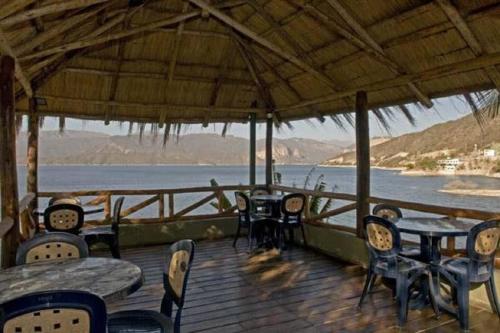 ทัศนียภาพภายนอกโรงแรม, Hotel Del Dique in โกโรเนล มอลเดส