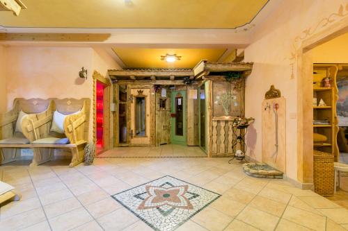 Pineta Pastry Hotel - image 12