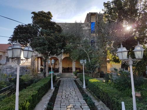 Exterior view of Lishansky Since 1936