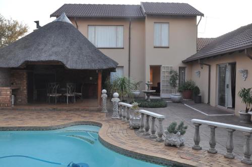 Sisäänkäynti, Pilgrims Delight in Pretoria