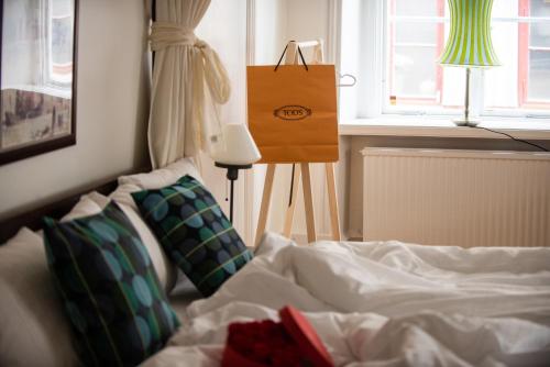Castle House Inn - image 5