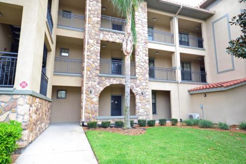 Bella Piazza Condos Orlando (FL)