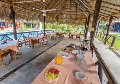 Restaurant, Hotel Guanacaste Lodge in Playa Flamingo