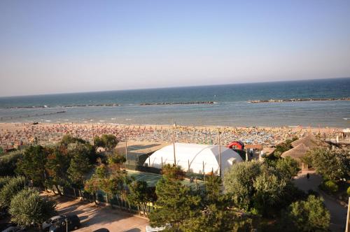 Quadruple Room with Balcony and Lateral Sea View