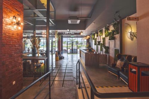 V3 Hotel & Residence Seri Alam in Masai