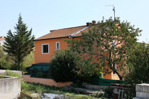 Apartments with a parking space Banjole Pula - 2213