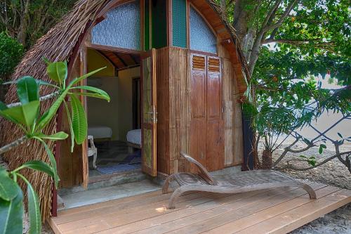 Villa Isabella Putri B&B in Jepara Beach