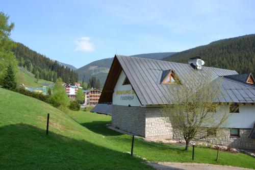 Playground, Apartmany pod horizontem in Pec pod Snezkou