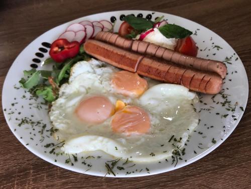 Apartments Galija Petrovac Lux - image 13