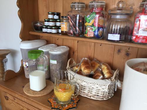 Southend Airport Bed & Breakfast - image 12