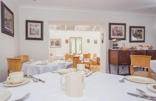 Abbey Lodge - image 10