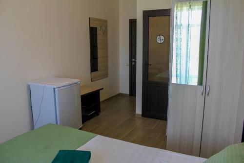 Guest House Pribrezhnyy - image 8