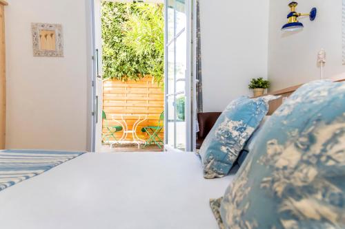 Hôtel La Galiote en Ré – La Flotte, PA