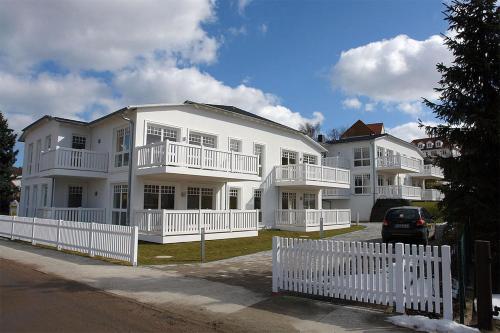 One-Bedroom Apartment 34RB16
