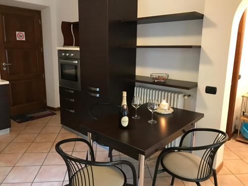 Beautiful lake view apartment in Gravedona - Larihome A01