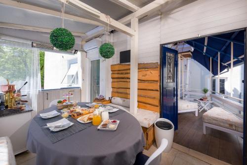 Anastasia Suites Zagreb - image 5