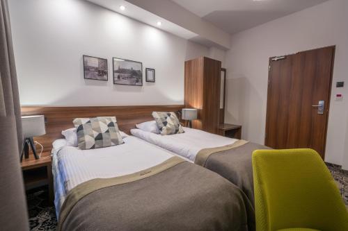 Hotel Lavender - image 8