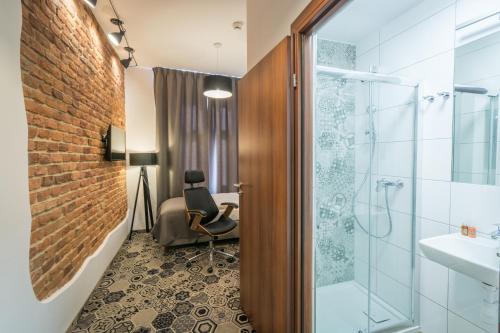 Hotel Lavender - image 9