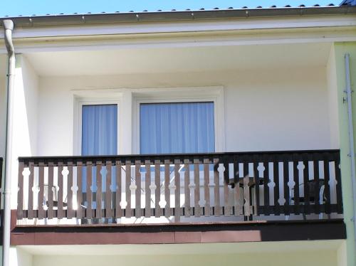 Pension Dunenhaus 484m von Zempin entfernt