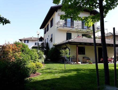  Casa vacanze Piè di Castello, Pension in Tassul