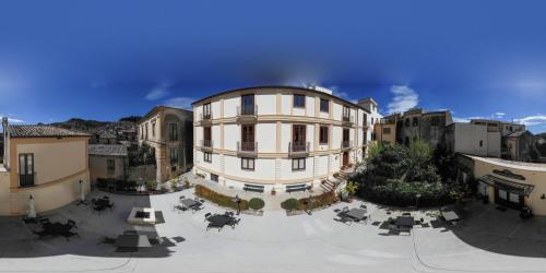  B&B Palazzo Mantegna in Gioiosa Ionica