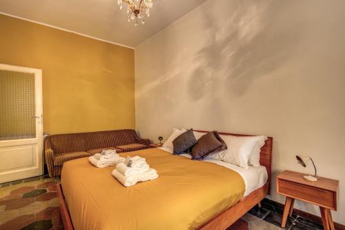 Trastevere San Cosimato vintage