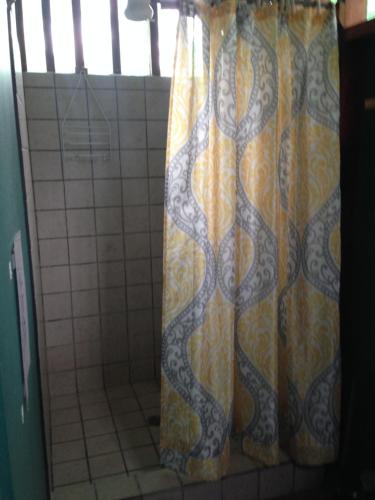 Standard Triple Room with Sea View image 5