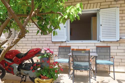  Studio apartman Mia, Unterkunft in Stobreč