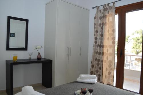 Saranda View Apartments - image 6