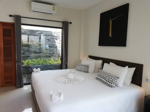 Limelight Village Room Type - Deluxe Villa